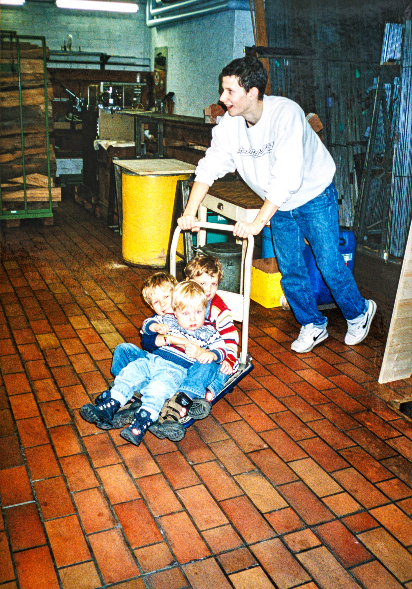 2002_Loïc & Kids_2